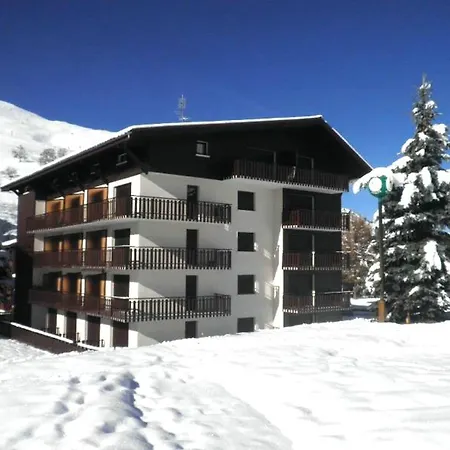 Apartment Spacieux, Depart Et Retour Aux Pieds *